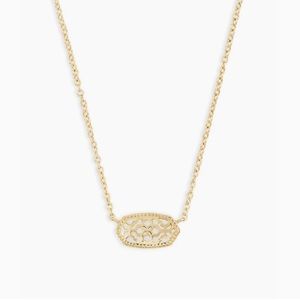 Elisa Gold Pendant Necklace in Gold Filigree